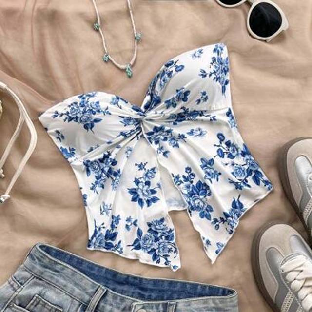 SHEIN Plus Size Petite Women Vacation Floral Print Front Slit Chiffon Comfortable Bandeau Top, Suitable For Afternoon Tea, Graduation, Winter Layering, For