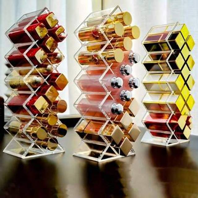 SHEIN 1pc Clear Lipstick Storage Box, Stackable Fish-Shaped Lipstick Tower, Lip Gloss Organizer Rack, Suitable For Lipstick/Makeup Organization And Vanity D