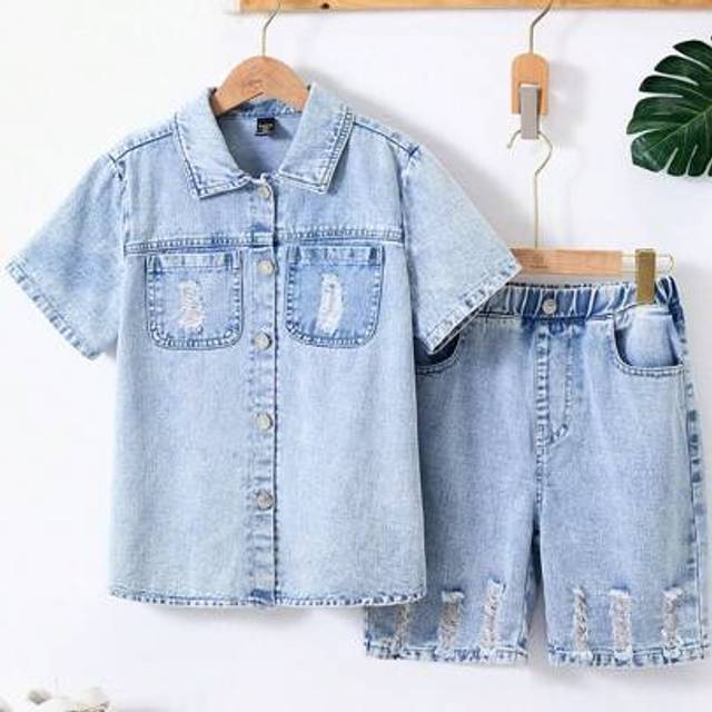 SHEIN Toddler Boys&#39; Denim Set Washed Ripped Denim Short Sleeve T-Shirt & Shorts 2pcs Set, Fashionable Children Outfit, Summer Teen Boy Outfit Sets Boys Ripp