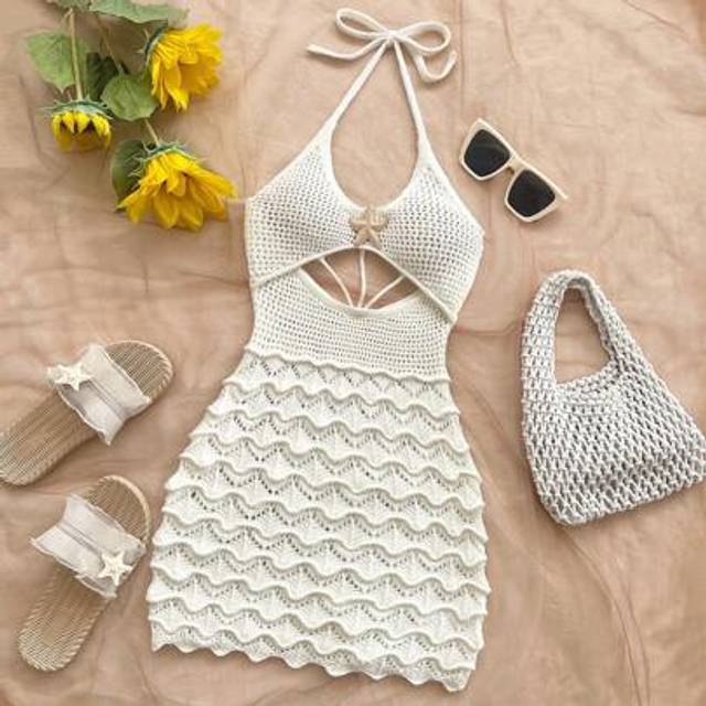 Soleia Sexy Spaghetti Strap V-Neck Hollow Out Metallic Starfish Decor Bodycon Dress, Vacation Backless Spaghetti Strap Dress Suitable For Holiday, Date, Afte