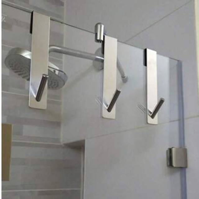 SHEIN 1pc Stainless Steel S-Shaped Shower Towel Bar, Suitable For Glass Door, Bathroom Bathrobe Hook