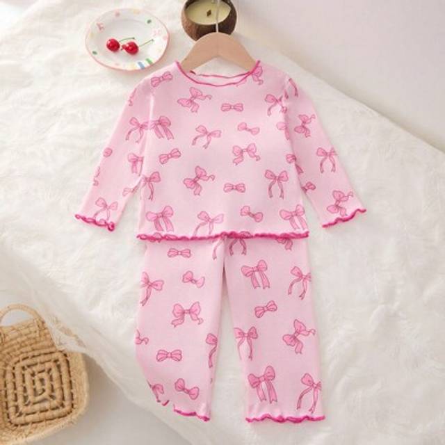 SHEIN 2pcs/Set Baby Girl Infant Toddler Cute Sweet Casual Daily Graphic Bow Ribbed Knit Round Neck Long Sleeve Fitted T-Shirt & Leggings Set (0-3 Years Old)