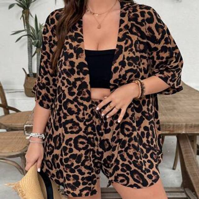 SHEIN 2pcs Plus Size Set Leopard Print Short Sleeve Jacket, Casual And Fashionable For Daily Wear,Holiday Outfits