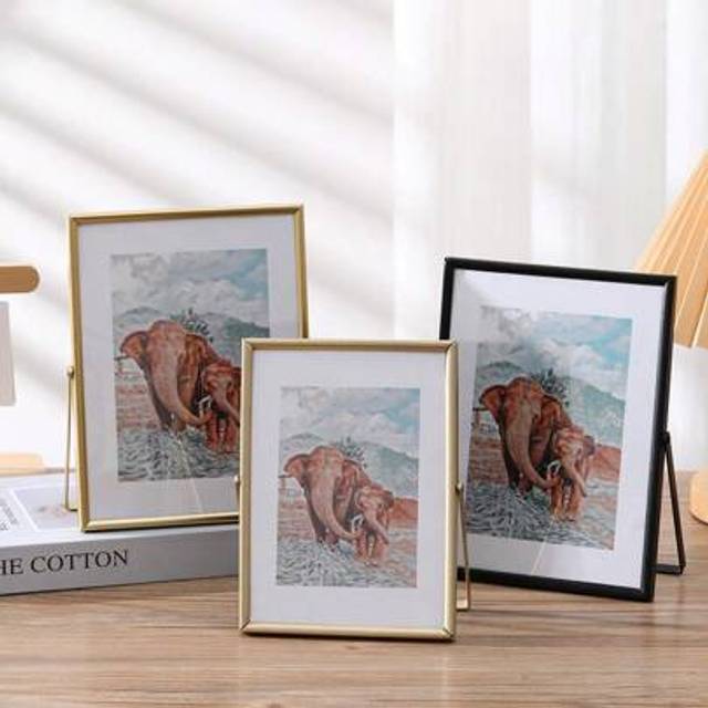 SHEIN 1pc Creative Home Decorative Picture Frame With Golden Metal Frame And Ps Transparent Surface 6/7/8 Inch, European Style Valentine DAY, Valentines Wed