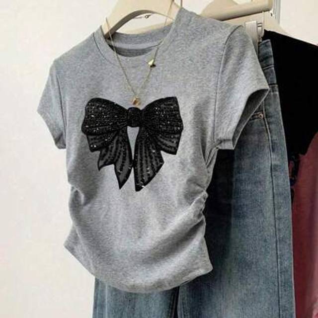 SHEIN Summer Girls Fashionable Casual Faux Patch Embroidery & Sequin Butterfly Print Elastic Ruched Waist Short Sleeve T-Shirt, Suitable For Outings, Gather