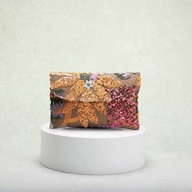 SHEIN 1pc Sculptedstyle Colorful PVC Sequin Floral, Mesh, Embroidered Leaf Pattern Linen Envelope Clutch Bag, Suitable For Evening, Casual, Holiday Party (F