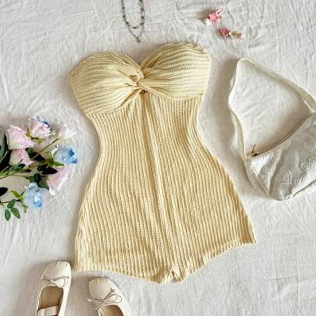 Soleia Women&#39;s Solid Pure Yellow Knitted Textured Fabric Tube Top Twist Cut-Out Romper For Vacation, Party, Date, Afternoon Tea