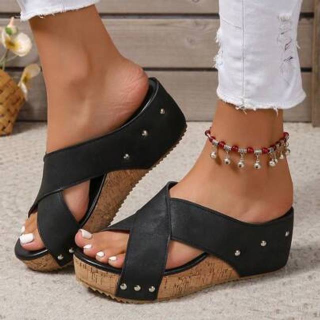 SHEIN New Arrival Hot-Selling Crisscross Platform Slide Sandals, Casual Fashion Wedge Slippers Suitable For Outdoor, Versatile, Non-Slip, Breathable