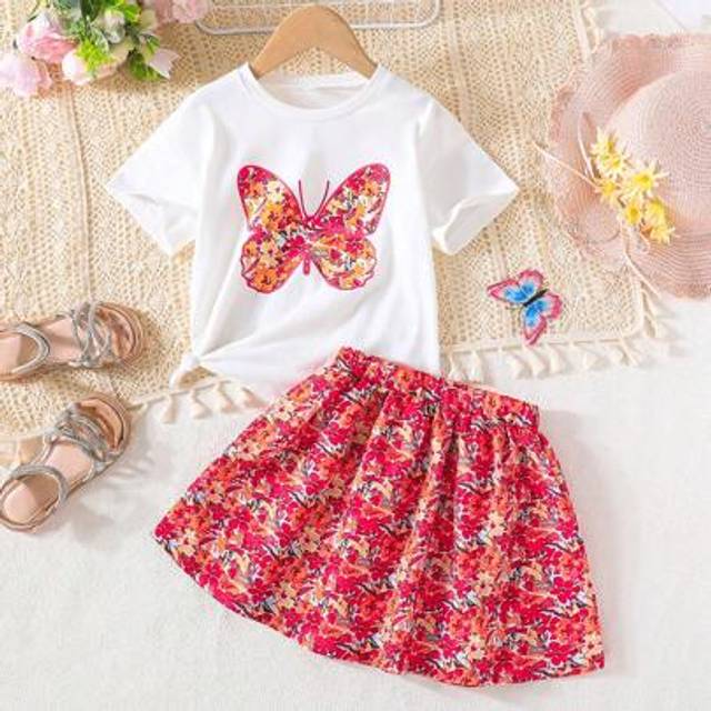 SHEIN 2pcs Young Girl Summer Short Sleeve Butterfly Print Top/T-Shirt + Ditsy Floral Skirt, Sweet Casual Cute Outfit