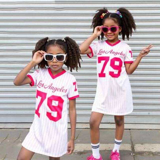 SHEIN Tween Girls&#39; Striped & Numeric Print Color Block Athletic Spirit Jersey Dress, Spring/Summer