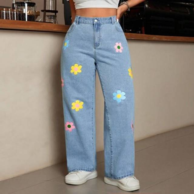 SHEIN Plus Size Women&#39;s Colorful Flower Printed Casual Jeans For Daily Wear