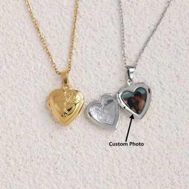 SHEIN Custom Photo Personalised Small Locket Necklace With Photo, Heart Locket Necklace, Memorial Jewelry, Bridesmaid Gifts, Christmas Gift, Gift For Her