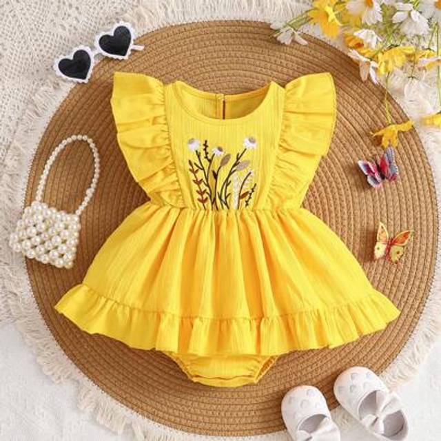 SHEIN Baby Girl Yellow Summer Holiday Style Dress With Embroidery Design And Ruffle Hem, Suitable For Outing And Everyday Wear Yellow Baby Outfit Yellow Dre