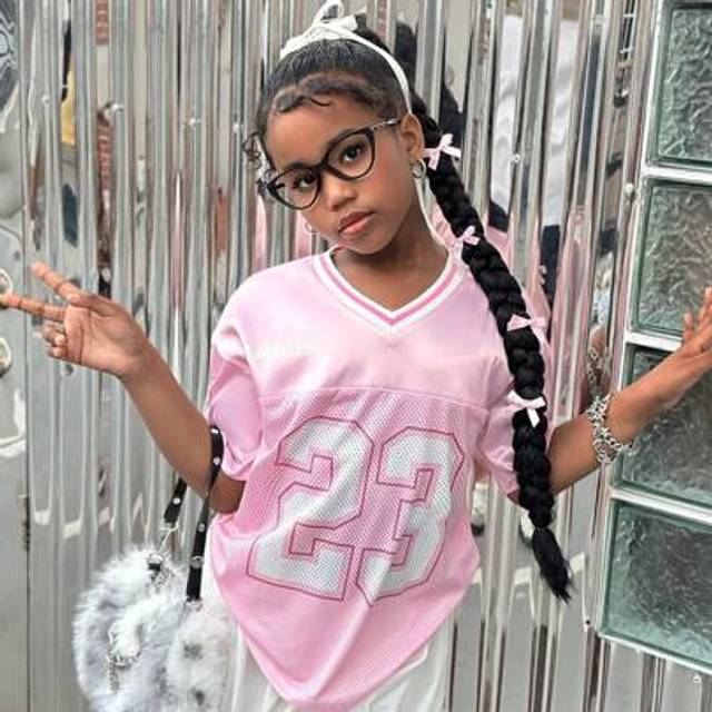SHEIN SLAYR KIDS Tween Girl Street Style Ribbed Mesh Colorblock Print V-Neck Short Sleeve Top, Spring/Summer
