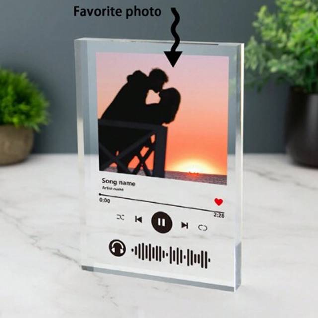 SHEIN 1pc Customized Acrylic Music Plaque With Stand, Photo Frame, Portrait Gift, Personalized Couple Gift, Father&#39;s Day, Mother&#39;s Day, Graduation, Annivers