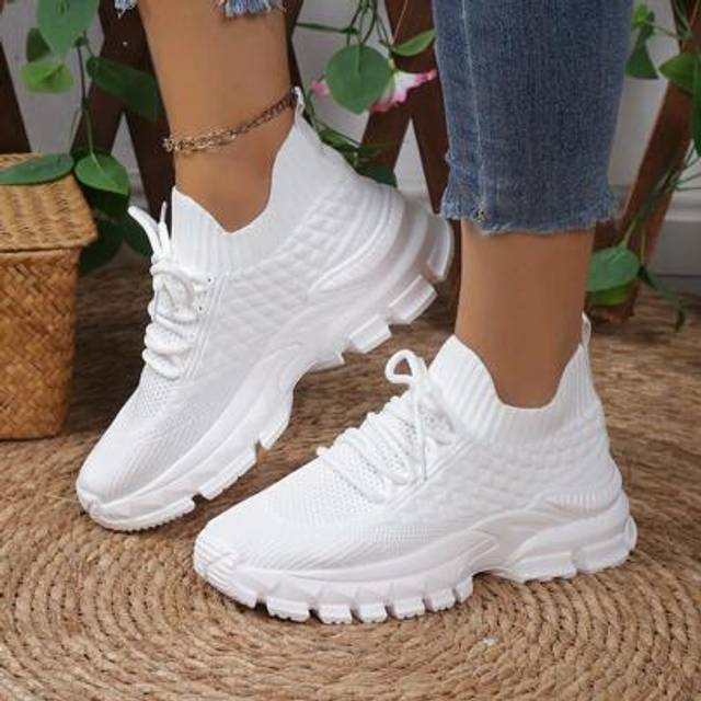 SHEIN 24 New Women Fashion Lightweight Breathable Vintage Floral Hollow-Out Mesh Contrast Color Road Running Shoes Sport Sneakers