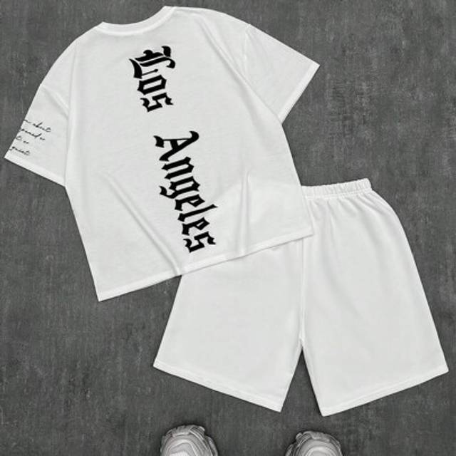 SHEIN 2pcs Streetwear Graffiti Letter Print Short Sleeve Round Neck T-Shirt And Elastic Waist Shorts Set For Tween Boys, Suitable For Autumn, Spring, Summer