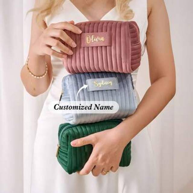 SHEIN Personalized Name Cosmetic Bag, Personalized Bridesmaid Gift, Wedding Gift, Travel Toiletry Bag, Cosmetic Bag, Birthday Gift For Her, Mother&#39;s Day Gif