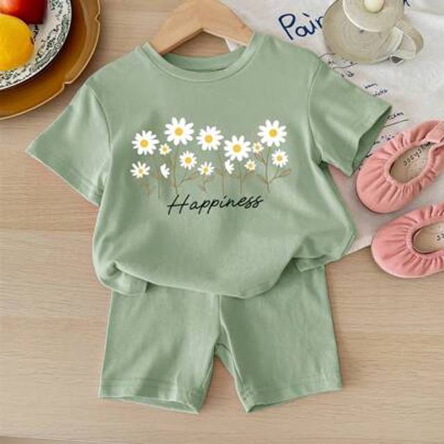 SHEIN Baby Girl Casual Minimalist Short Sleeve Shorts Set, Suitable For Summer