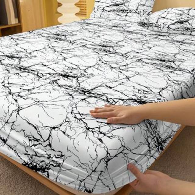 SHEIN 1pc Fashionable Minimalist Style Printed Brushed Fitted Sheet, Bedroom Dust Cover Home Textile
