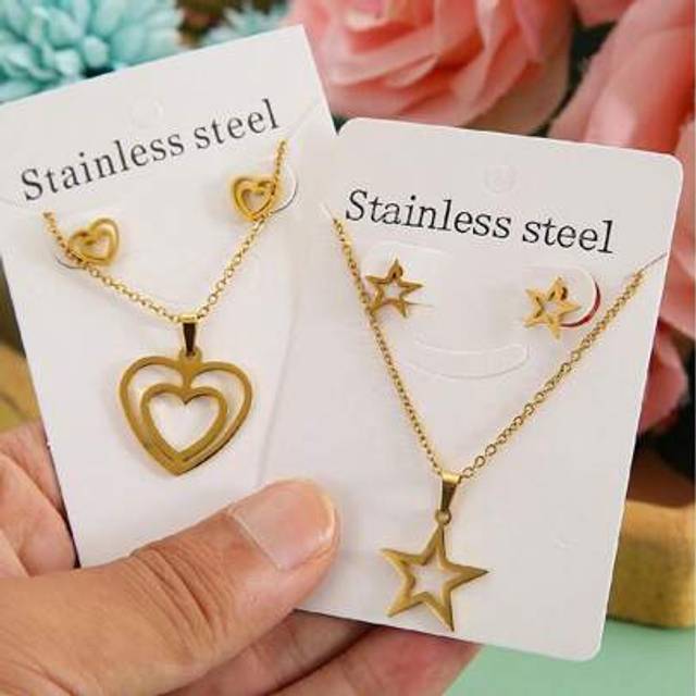 SHEIN 2 Sets Stainless Steel Minimalist Gold-Tone Heart & Stars Necklace Chain & Earrings Set, Mother&#39;s Day Gift Valentines