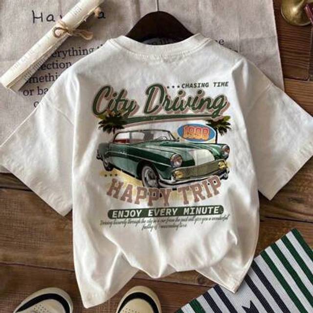 SHEIN ModeFlare Wear Young Boy Casual Minimalist Car Graphic Round Neck Short Sleeve T-Shirt, Suitable For Summer, Contains Cotton