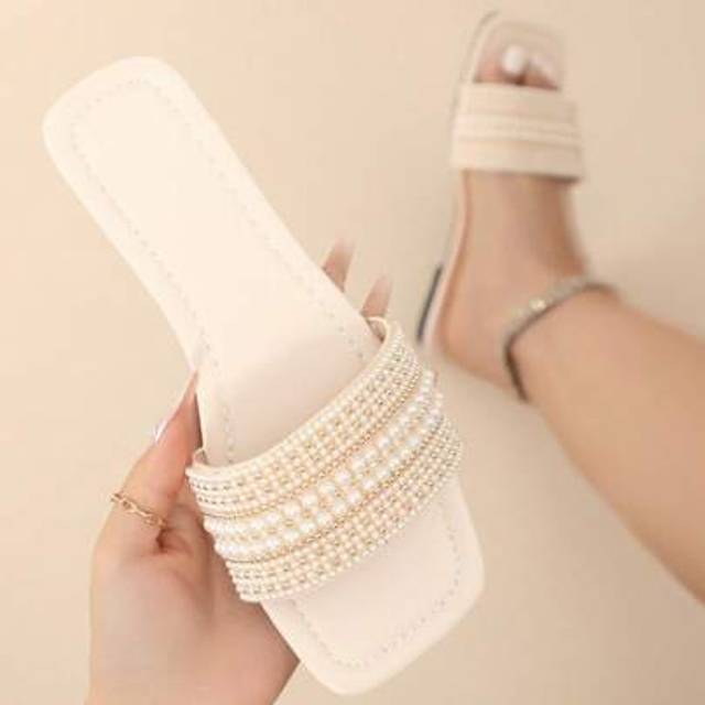 SHEIN Wide Fit Rhinestone Embellished Fashion Flat Sandals For Women, Comfortable Breathable Open Toe Casual Slides Suitable For Outdoor Walking, Vacation,