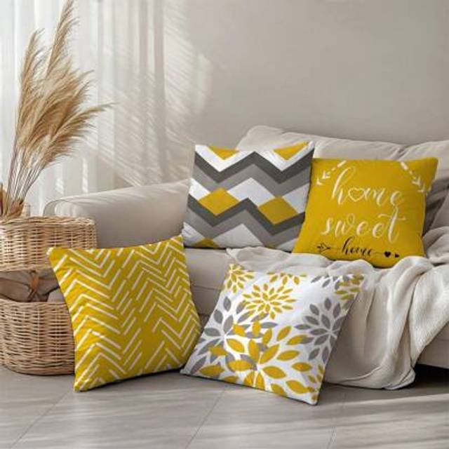 SHEIN 4pcs Simple Everyday Yellow Geometric &#34;Home Sweet&#34; Throw Pillow Covers, Single-Sided Skin-Friendly Peach Velvet Material, 45*45cm/50*50cm Cushion Cove