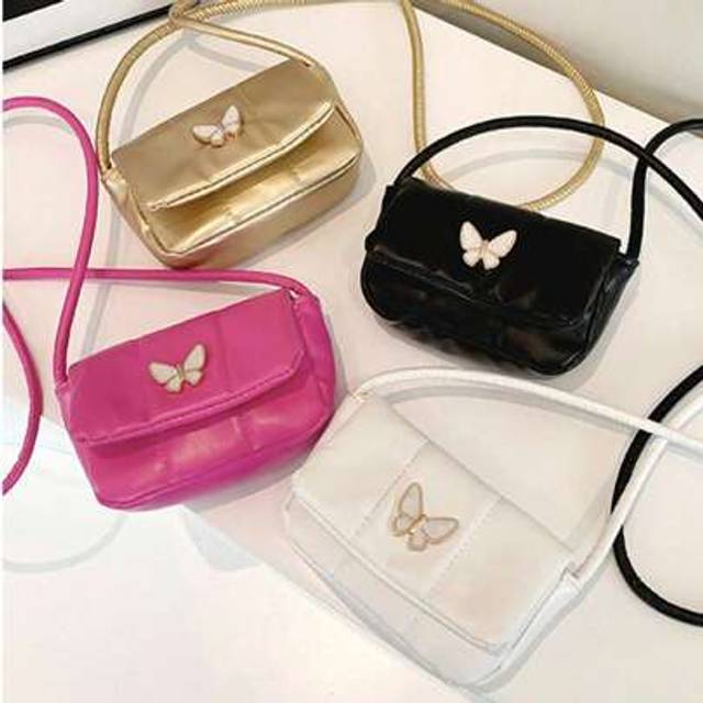 SHEIN 1pc Pu Magnet Closure Fashionable And Simple Solid Color Butterfly Decoration Quilted Crossbody Small Square Bag Versatile Mini Shoulder Crossbody Bag