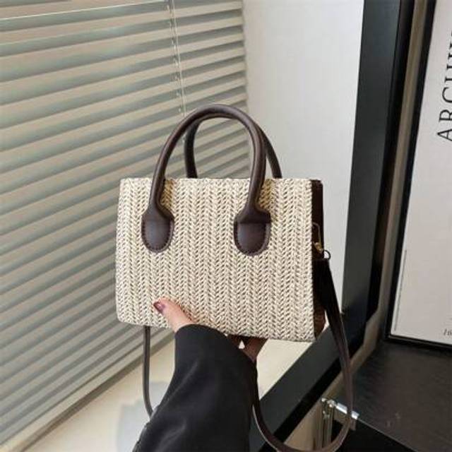 SHEIN Lightweight Casual Minimalist Straw Bag For Teen Girls & Women, Perfect For College, Outdoors, Travel, Outings, Summer Beach
