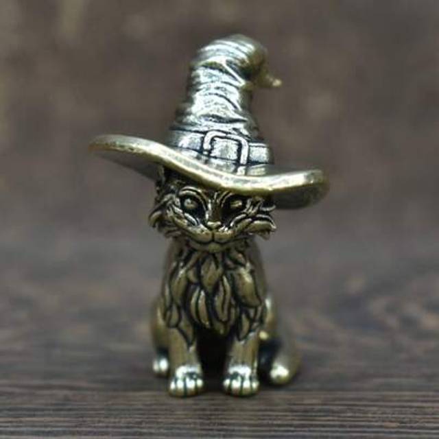 SHEIN 1pc Vintage Brass Witch Cat Statue, Solid Miniature Cat Sculpture, Decorative Animal Figurine, Antique Copper Tea Pet, Collectible Craft, Home & Room