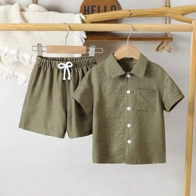 SHEIN Young Boy Pocket Front Button Short Sleeve T-Shirt And Shorts Set,Olive Green All-Match Casual Chic Outfit