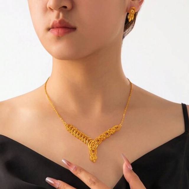 SHEIN 3pcs 24k Gold-Plated Dubai Style Women Fashion Jewelry Set, Saudi Arabia Necklace