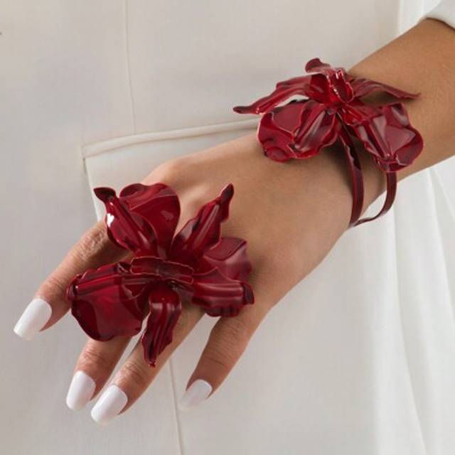 SHEIN 1 Set Burgundy Jewelry Bouquet Jewelry Set For Women, Fashion Ring & Bracelet For Party Or Streetwear