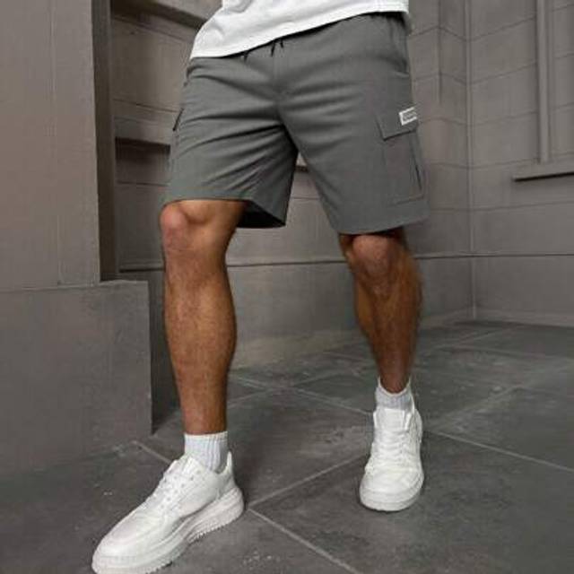 SHEIN Men&#39;s Spring And Summer Casual Workwear Shorts With Multiple Pockets, Drawstring Elastic Waist In Grey For Running, Hiking, Mountaineering, Fishing, T