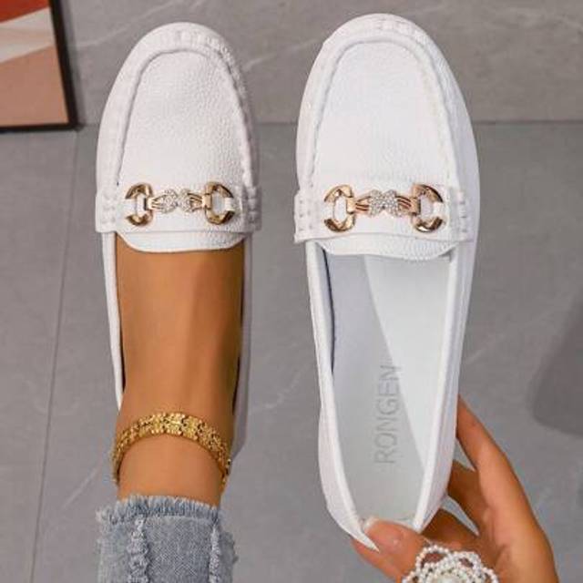 SHEIN Women&#39;s White Flat Loafers With Butterfly Buckle Decor, Casual Outdoor Work Shoes