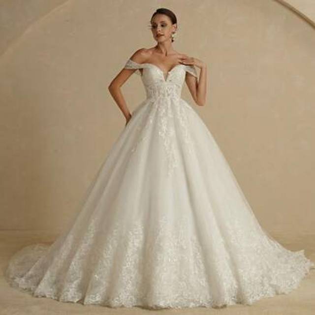 SHEIN Embroidered Tulle Off-Shoulder High-Waist A-Line Wedding Dress With Train White Elegant Bridal Dress,Bride