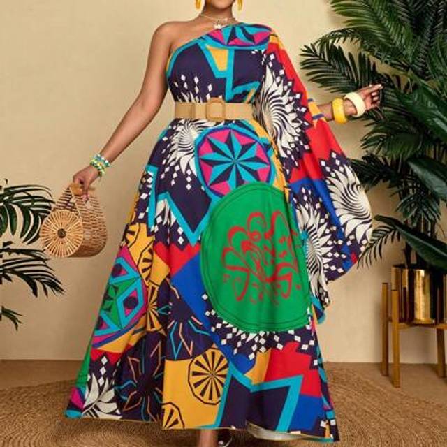 SHEIN Plus Size Women&#39;s Summer South African Starry Sky, Sun Element Printed One Shoulder Bat Sleeve Long Dress, An Important Fashion Outfit For Vacation Sp