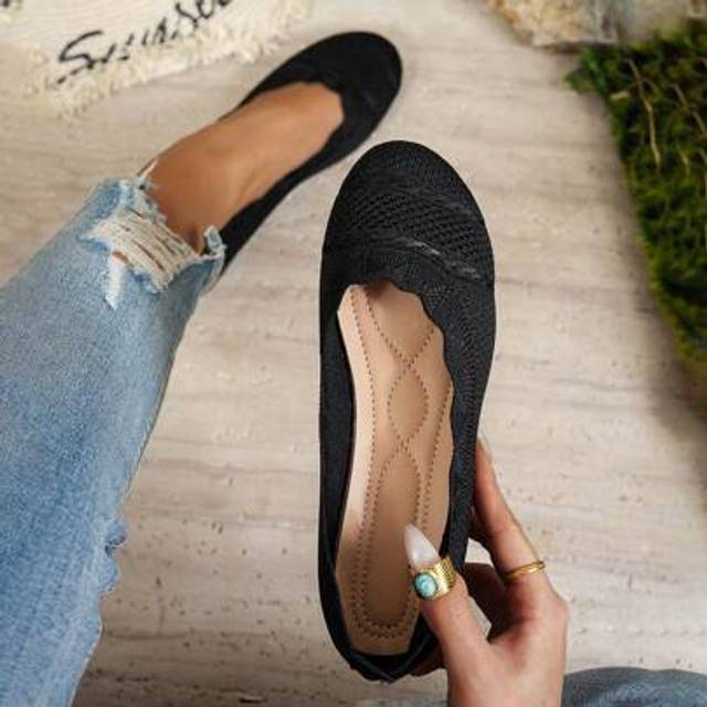 SHEIN Women&#39;s Breathable Non-Slip Flat Ballet Flats, Outdoor Fashion Black Loafers
