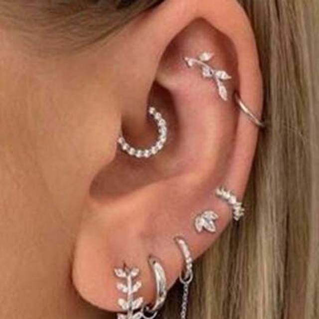 SHEIN 7pcs Exquisite Synthetic Cubic Zirconia Leaf Geometric Chain Ear Clip Hoop Earring Set For Women&#39;s Daily Wedding Party Accessories, High-End Copper Je