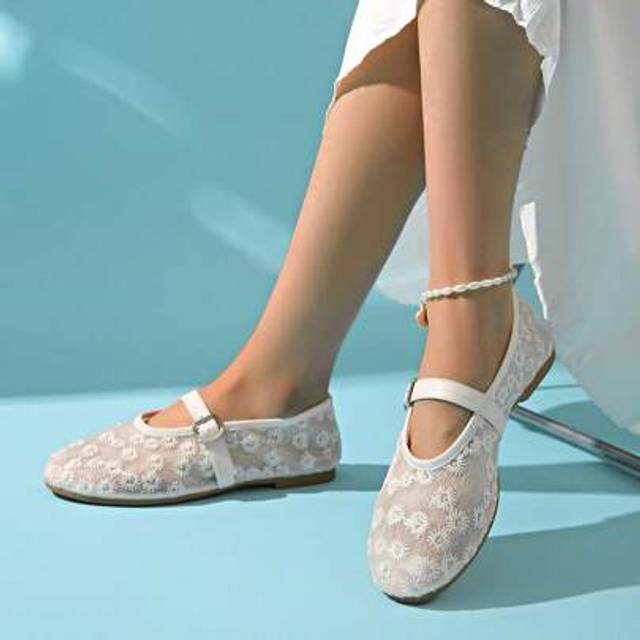 SHEIN Women Ballet Flats, Summer Breathable Embroidered Lace Round Toe Mary Jane Minimalist White Flat Shoes