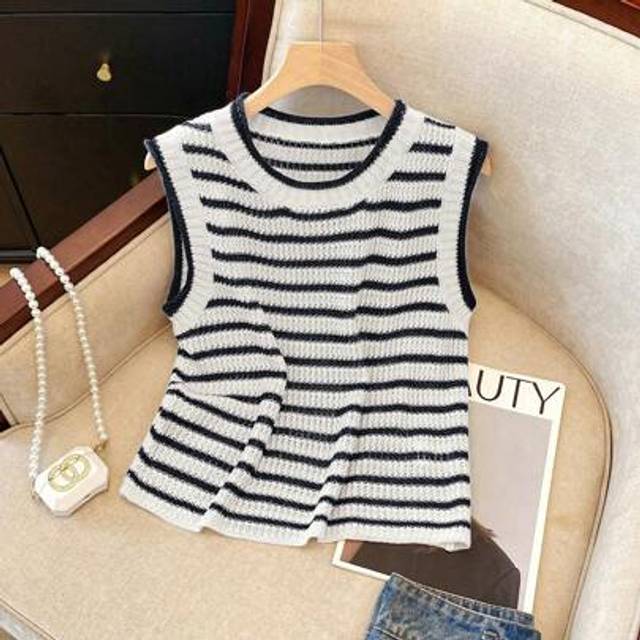 Franclia New Vintage Contrast Color Striped Knit Vest Design Cropped Sleeveless Sweater Vest For Women