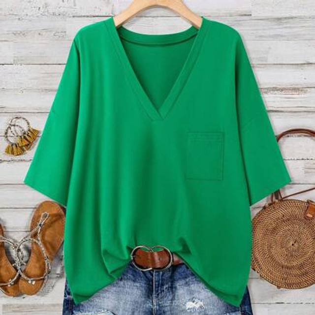 SHEIN Plus Size Saint Patrick&#39;s Day Green Pocket T-Shirt Spring Break Boho Rave Outfits Festival Spring Break Outfits Old Money Style Women Rave Outfits,Cur