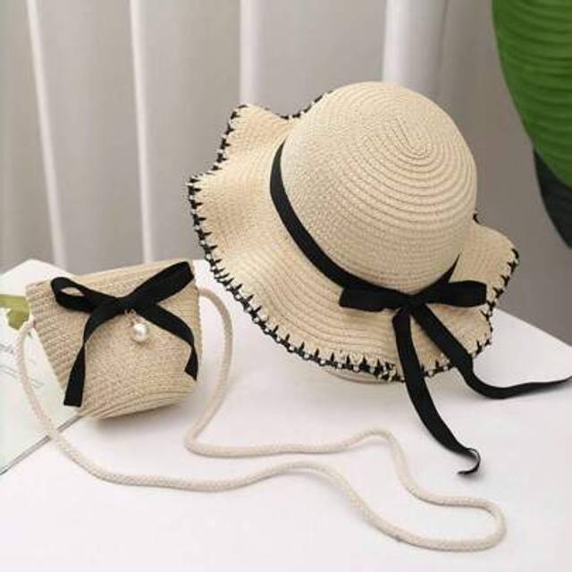 SHEIN 2pcs Kids Sun Hat & Coin Purse, Girls Summer Straw Hat, Baby Wide Brim Sunscreen Bucket Hat