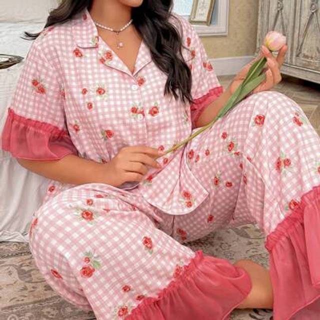 SHEIN Plus Size Women Floral Plaid Single-Breasted Shirt And Pants Pajama Set