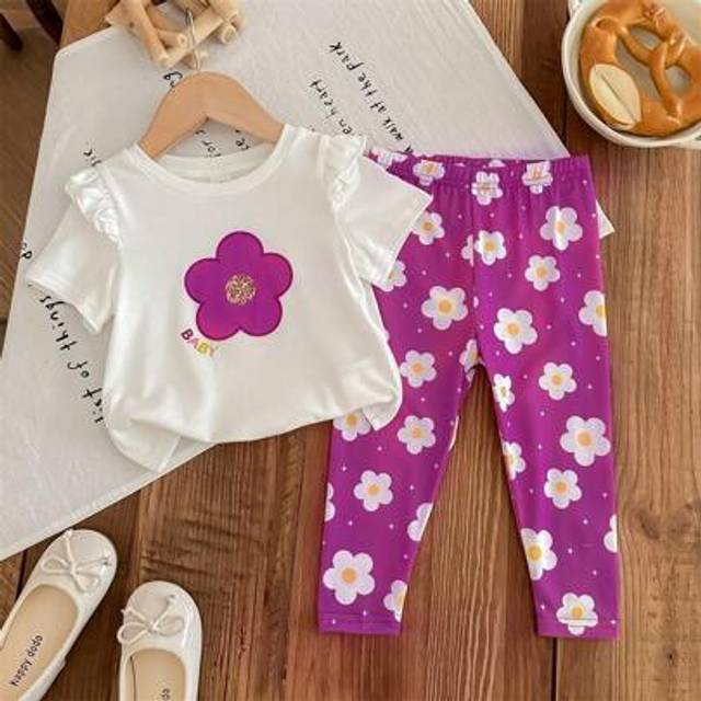 SHEIN Baby Girls Cute Knit Floral Print Short Sleeve Top & Long Pants 2 Pieces Set, Spring/Summer