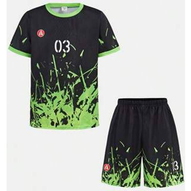 SHEIN Tween Boy Loose Casual Sports Suit, Graphic Print Round Neck Short Sleeve T-Shirt And Shorts 2pcs Set, Suitable For Basketball, Outdoor Sports, Gym