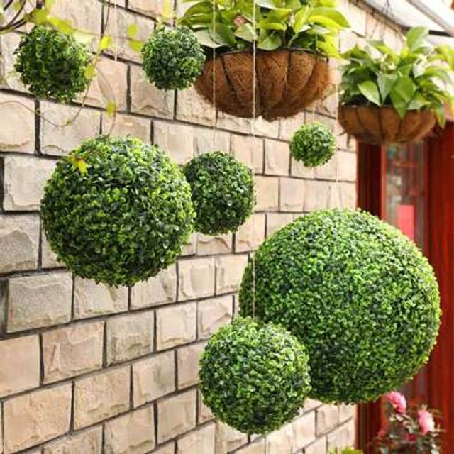 SHEIN 1Pc Artificial Plant Topiary Ball Faux Boxwood Decorative Balls, Plastic Artificial Plant Boxwood Topiary Balls, Boxwood Balls Faux Plants Decorative