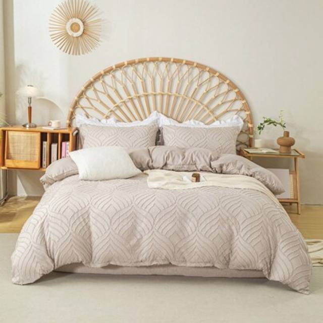 SHEIN 3pcs Leaf Tufted Pattern Microfiber Duvet Covers Sets(1 Duvet Cover & 2 Pillowcase)Lightweight Breathable Bed Cover All Seasons Bedding SetÂ For Home