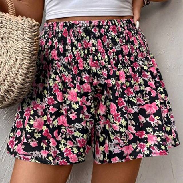 SHEIN Plus Size Women Holiday Floral Print Waist Tie Wide Leg Shorts